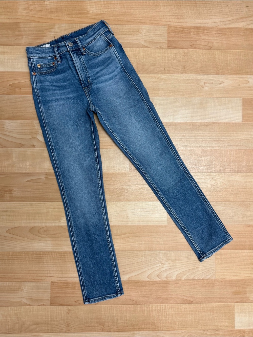 Gap Vintage Slim High Rise Jeans Size 24/00